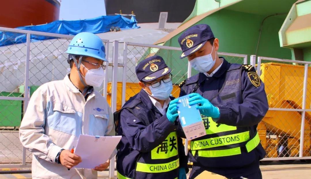 突發(fā)！今日起，非醫(yī)用口罩出口列入嚴(yán)查范圍！三部門放寬防疫物資出口條件！
