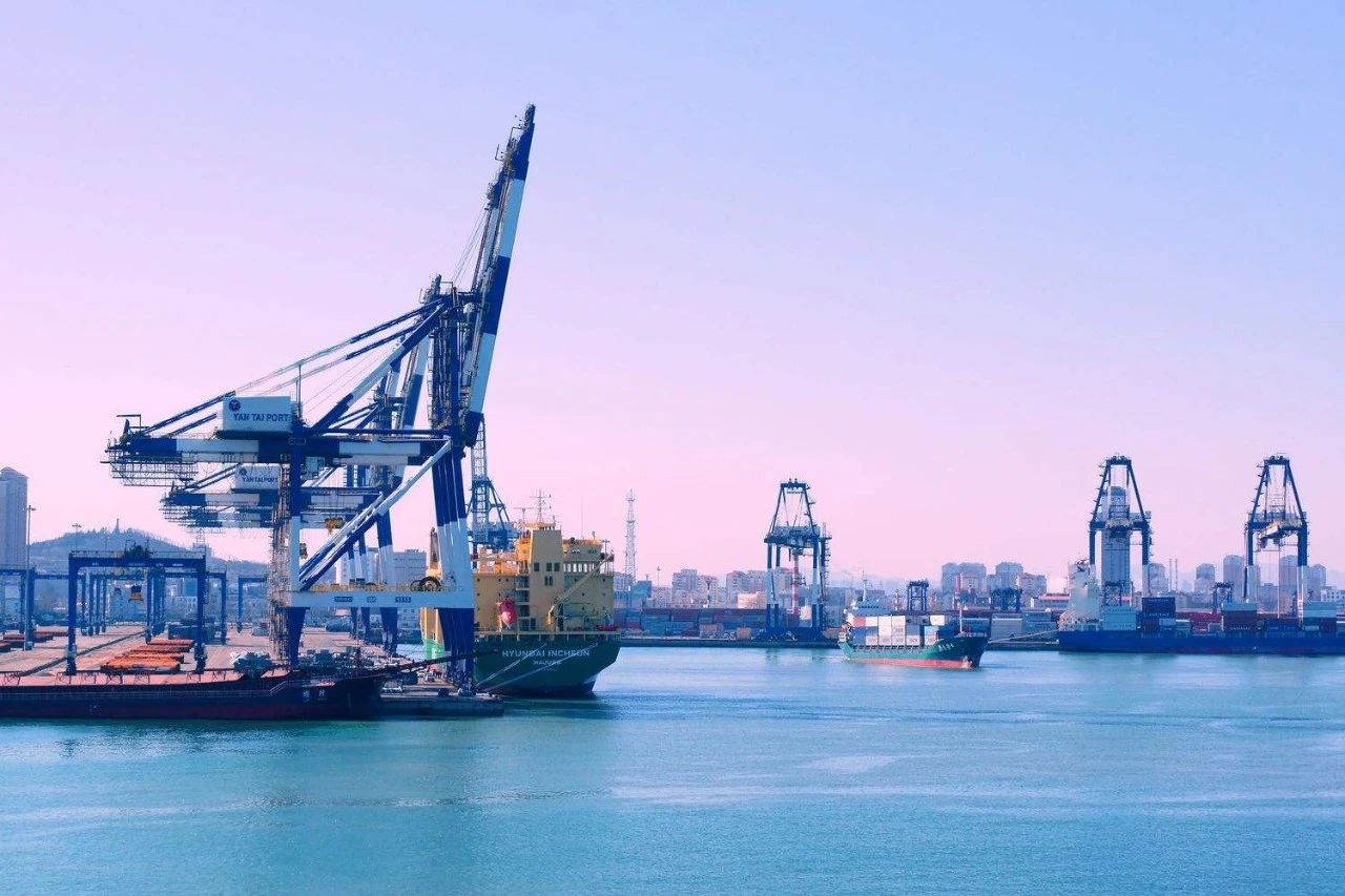 90艘滿(mǎn)載中國(guó)商品貨輪運(yùn)抵美國(guó)，貨主正陷入絕望...